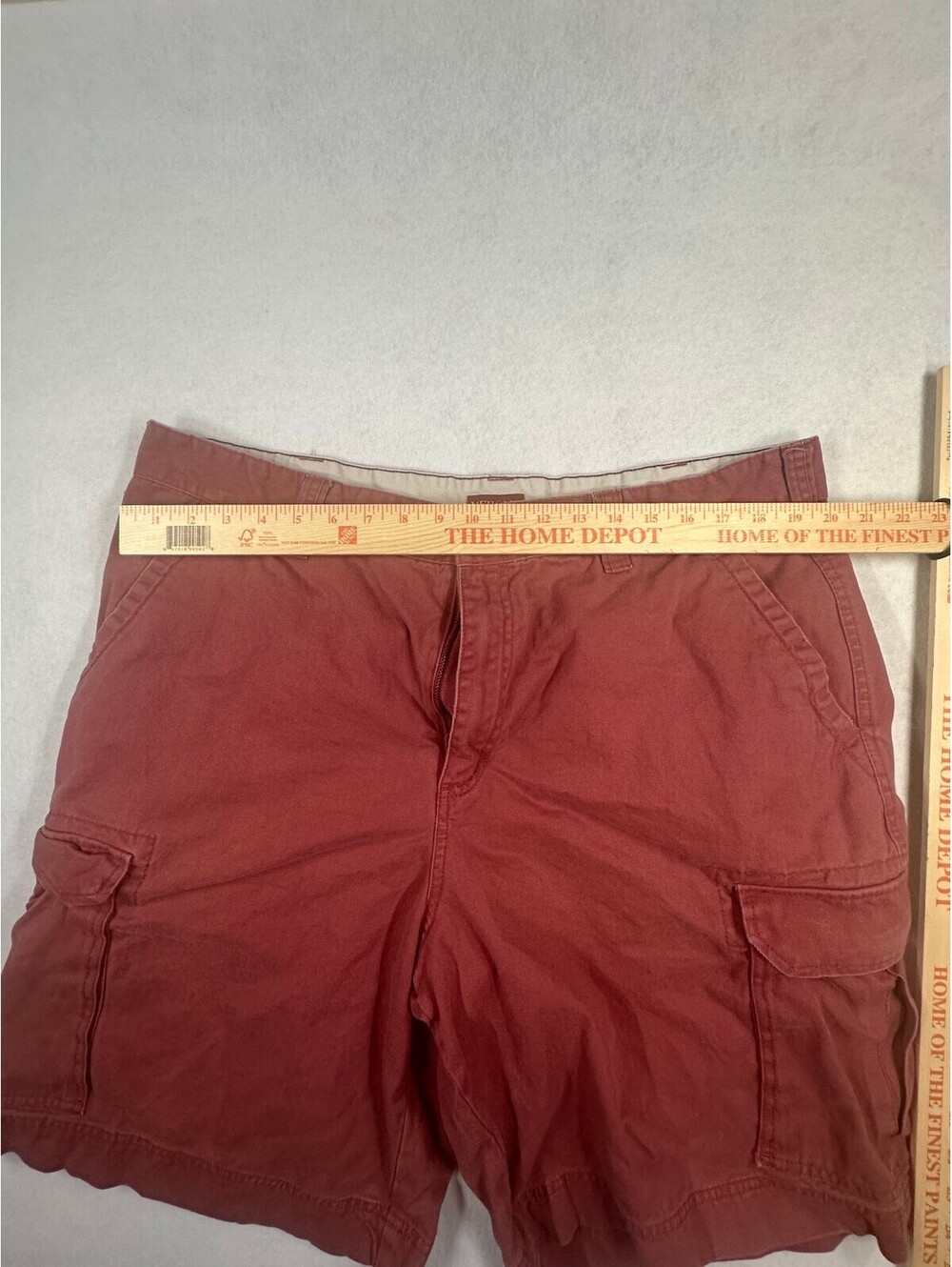 Merona Men's Red Cargo Shorts Size 42 Cotton Blend with Multiple Pockets